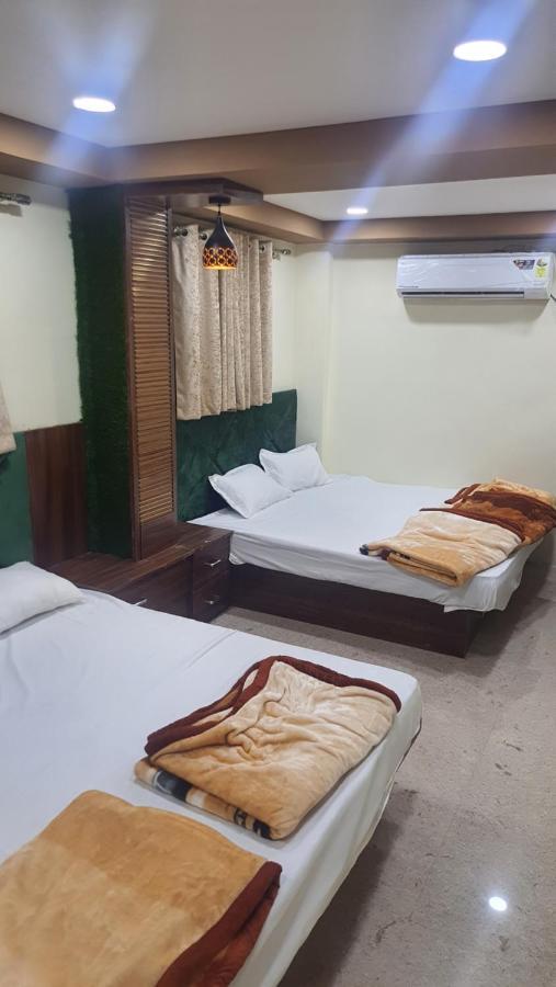 Green Leaf Hotel Ujjain Exterior photo