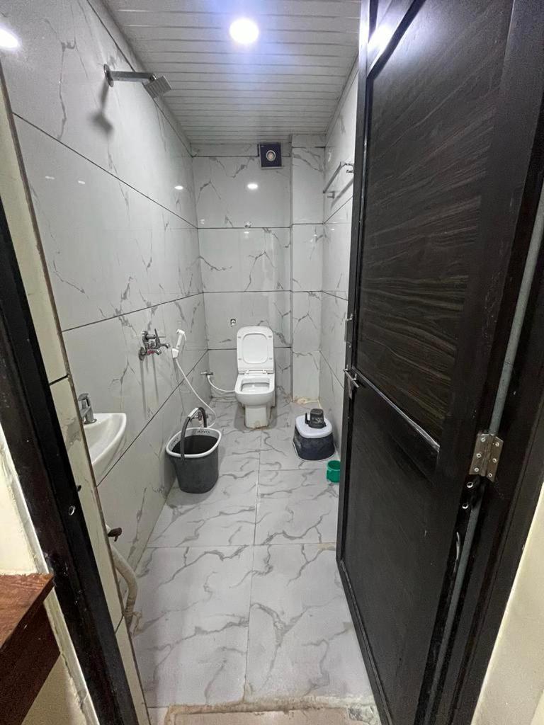 Green Leaf Hotel Ujjain Exterior photo