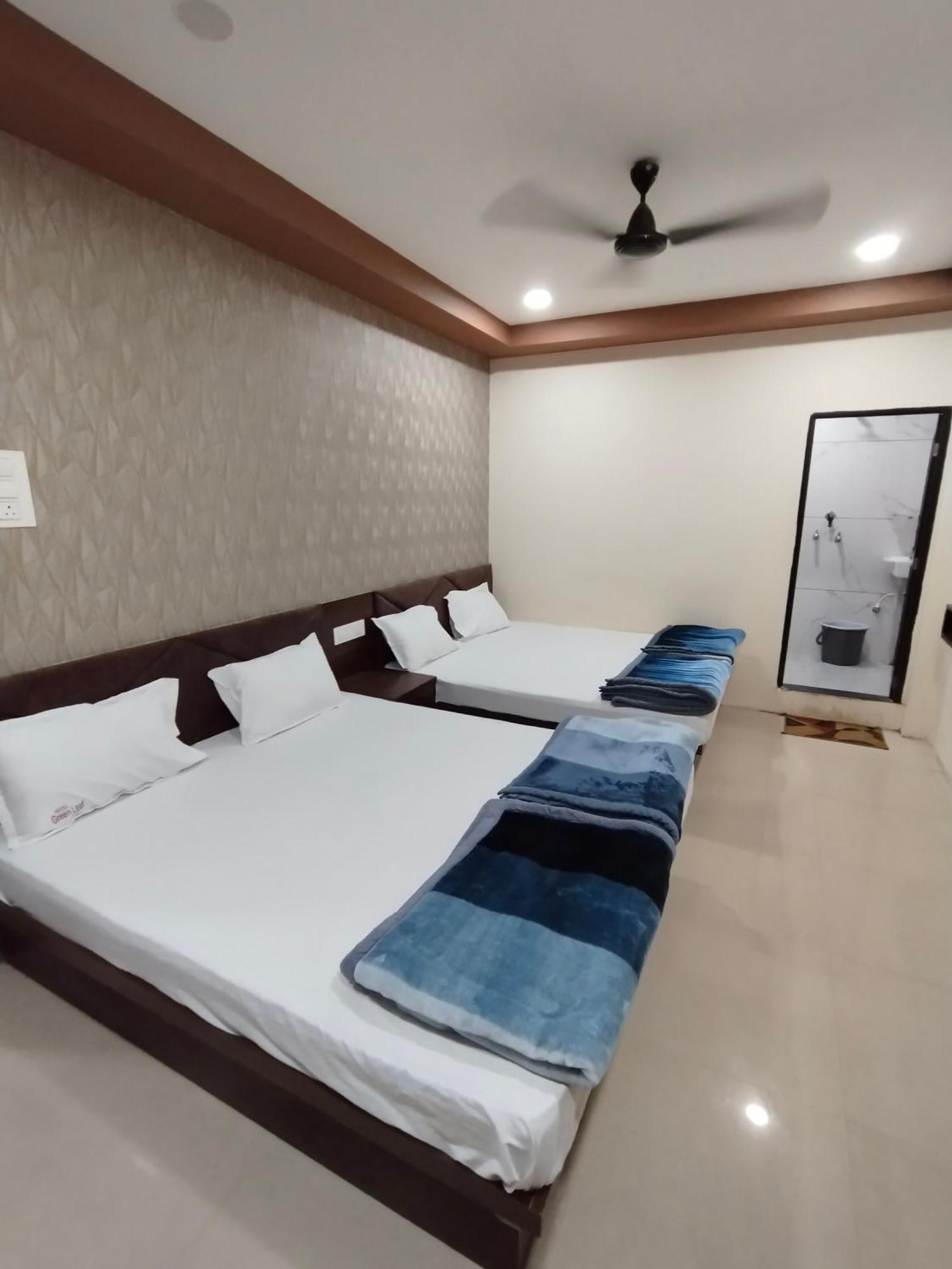 Green Leaf Hotel Ujjain Exterior photo